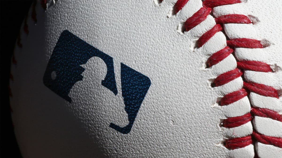 René Cárdenas, Pioneering Spanish-Language MLB Broadcaster, Dies at 96