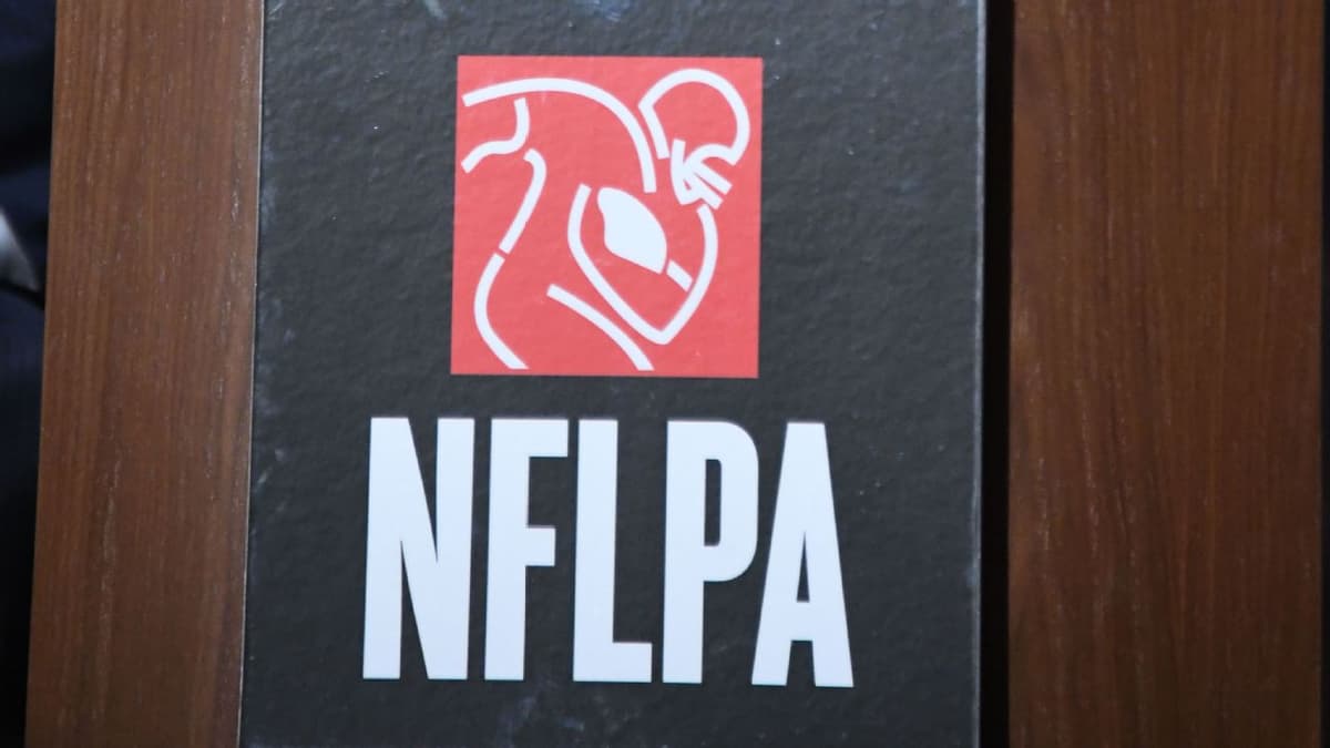 NFL Players Association Backs Referees in Ongoing CBA Negotiations with NFL