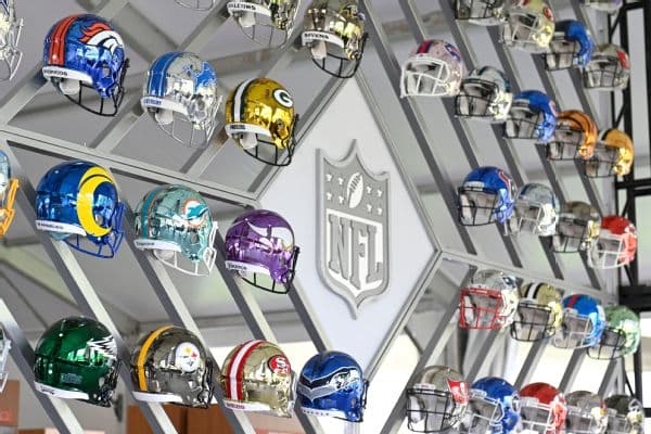 NFL Launches Innovation Challenge for Improved Facemasks to Reduce Concussions