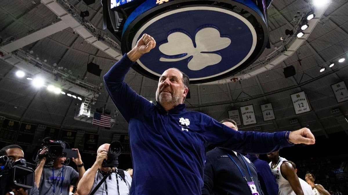 Mike Brey, Lisa Bluder, and Ernie Johnson Headline 2024 Joe Lapchick Character Award Winners