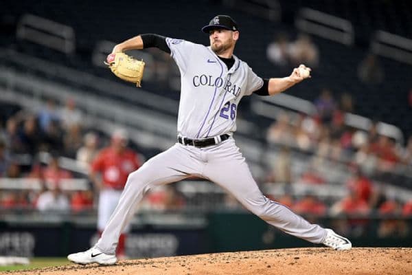 Texas Rangers Sign Veteran LHP Austin Gomber to Minor League Deal