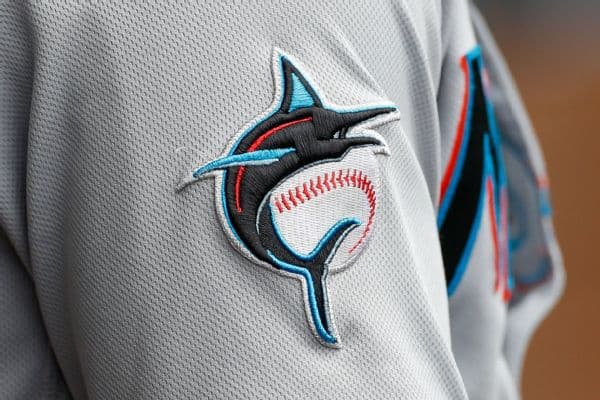 Graham Pauley Exits Marlins-Brewers Game with Right Oblique Discomfort