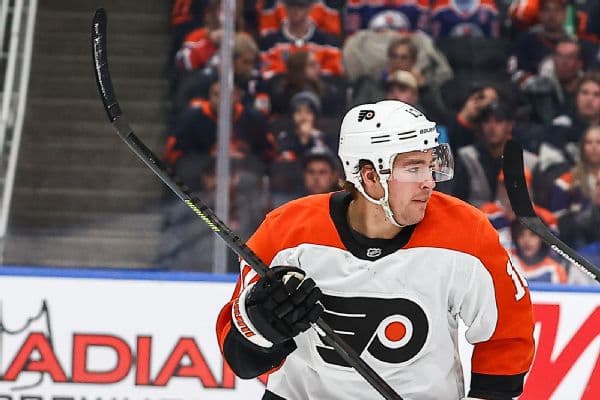 Florida Panthers Acquire Garnet Hathaway from Flyers to Bolster Physicality
