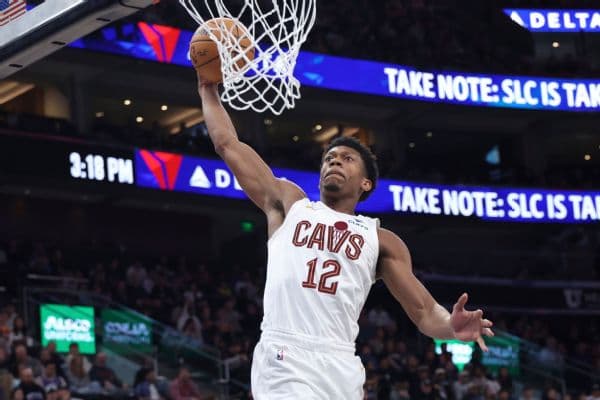 NBA Trade News: Cavaliers Send De'Andre Hunter to Kings for Dennis Schroder and Keon Ellis