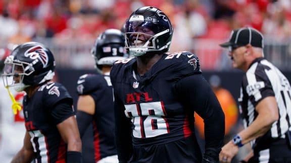 Falcons Jaguars Trade: Ruke Orhorhoro Swapped for Maason Smith in Rare Defensive Tackle Exchange