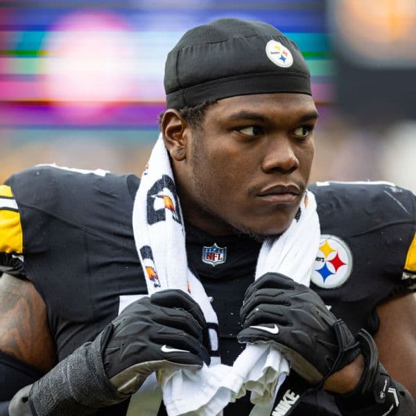 Steelers Decline Broderick Jones' 5th-Year Option Amid Neck Surgery Recovery