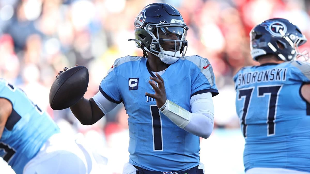 Titans QB Cam Ward On Track for June Minicamp Following Shoulder Injury