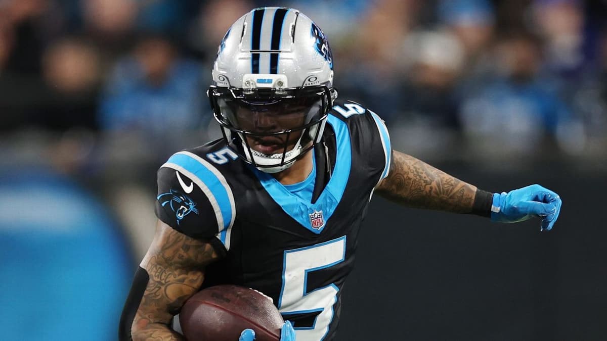 Steelers Bolster Backfield, Sign Rico Dowdle to Two-Year Deal