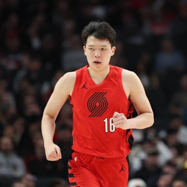 NBA Fines Trail Blazers, Suspends Executives Over Early Contact With Yang Hansen