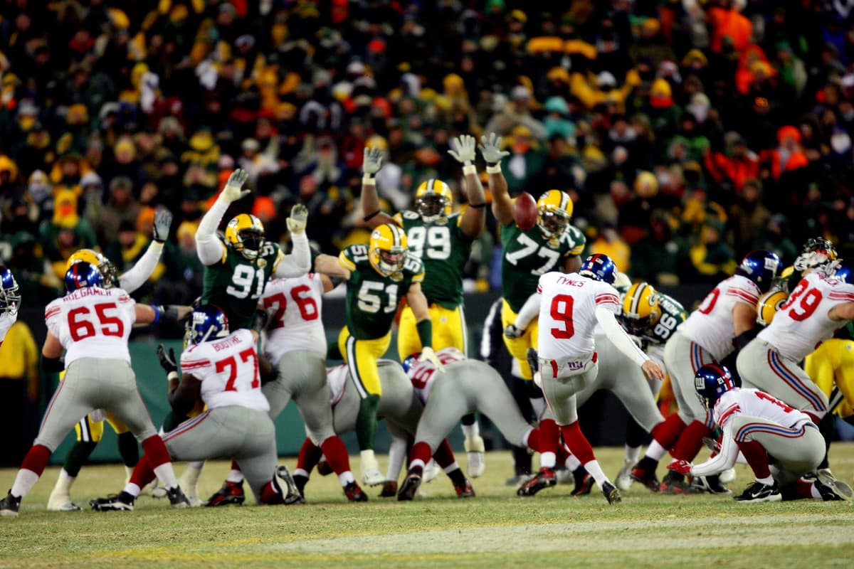 Beating the Chill: How NFL Player Cold Weather Preparation Defines the Playoffs