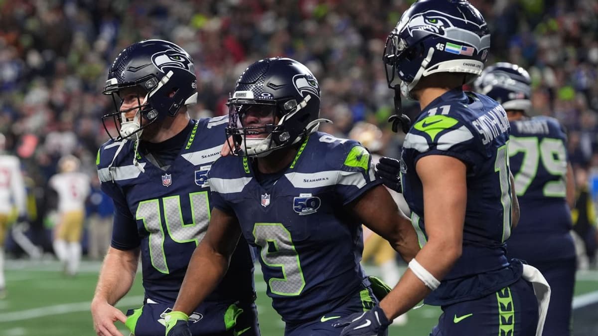 Seahawks vs Patriots Super Bowl Betting: Public Heavily Backs Seattle's Offensive Stars