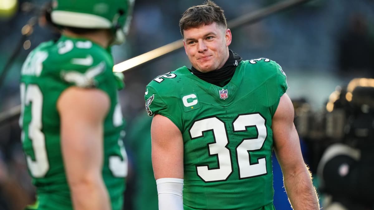 Reed Blankenship Signs 3-Year, $24.75 Million Deal with Houston Texans