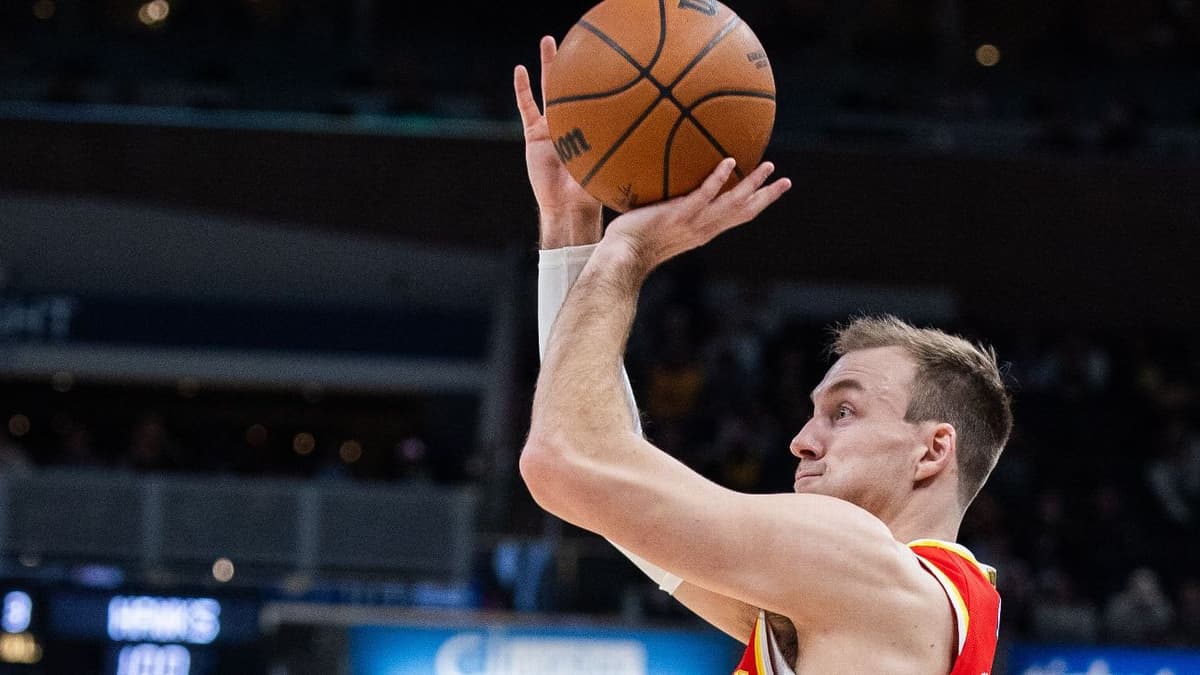 Lakers Trade for Luke Kennard to Bolster Perimeter Shooting