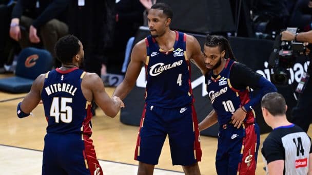 NBA Trade Deadline: James Harden and Anthony Davis Headline 2026 Winners and Losers