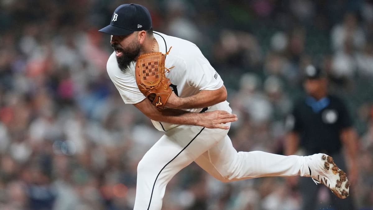 Jose Urquidy, Pittsburgh Pirates Agree to $1.5 Million Contract