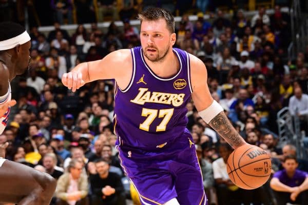 Lakers Star Luka Doncic Set for MRI Following Hamstring Injury Against Sixers