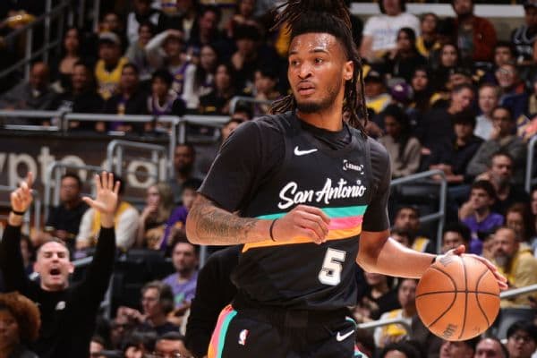 Spurs' Stephon Castle Ruled Out vs. Lakers Following Pelvic Contusion