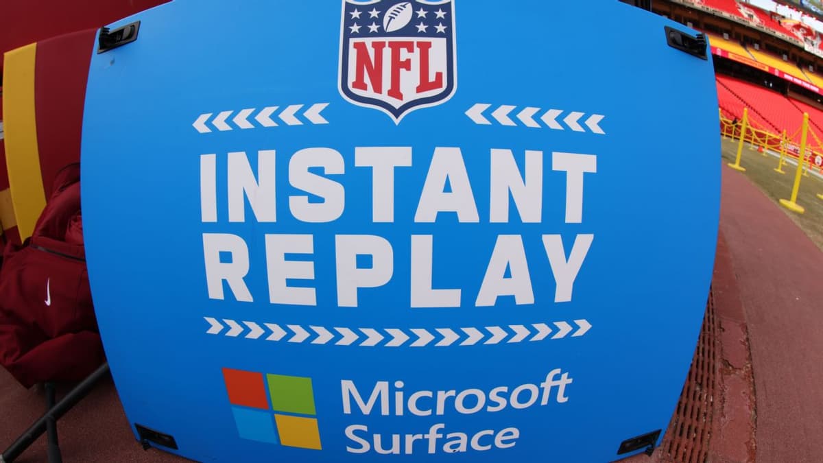 Sean Payton and Mike Vrabel Raise Alarms Over NFL Replay Errors in Early Sunday Windows