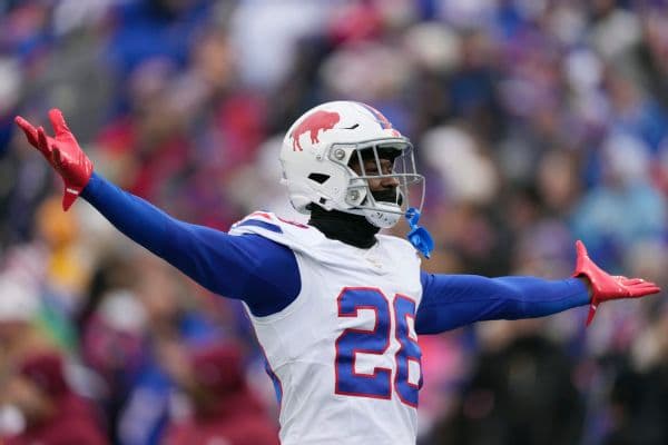 Buffalo Bills Re-Sign Special Teams Ace Sam Franklin Jr. to Three-Year Extension