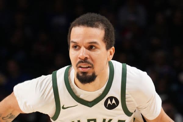 Phoenix Suns Waive Cole Anthony Three Weeks After Trade Deadline Acquisition