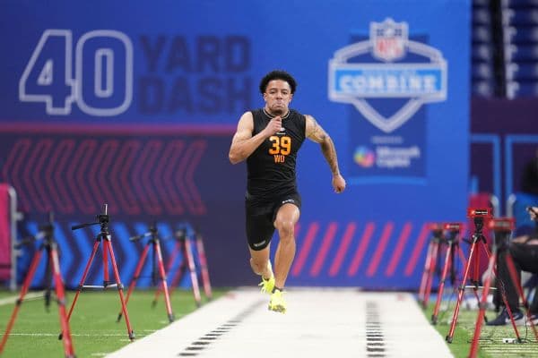 Brenen Thompson Blazes Historic 4.26 40-Yard Dash at NFL Combine