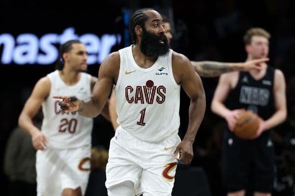 James Harden Returns from Broken Thumb to Lead Cleveland Cavaliers to Victory