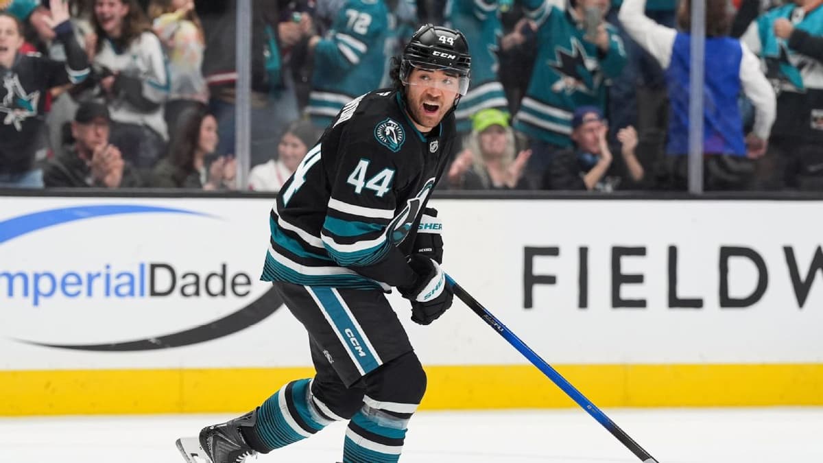 San Jose Sharks Secure Kiefer Sherwood with 5-Year Contract Extension