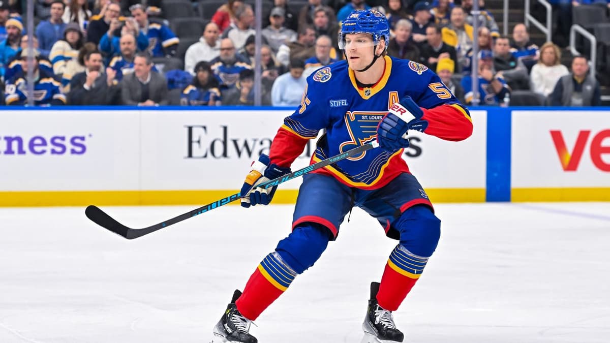 Blues' Colton Parayko Exercises No-Movement Clause to Block Sabres Trade