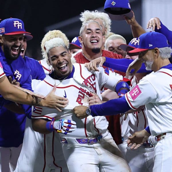 Darell Hernaiz Walk-Off Home Run Powers Puerto Rico Past Panama in WBC Thriller