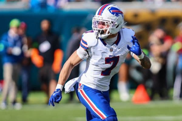Las Vegas Raiders Bolster Secondary in Trade for Bills CB Taron Johnson