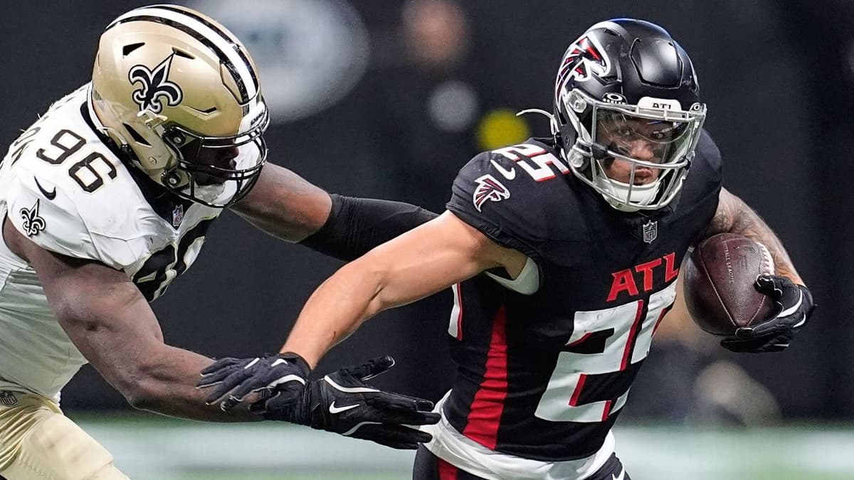 Arizona Cardinals 2026 Free Agency: Tyler Allgeier and Gardner Minshew Headline Early Offseason Moves