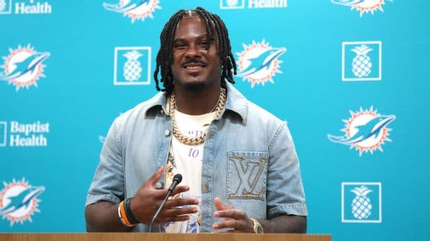 Jaylen Waddle Trade to Broncos Signals Full Reset for Miami Dolphins