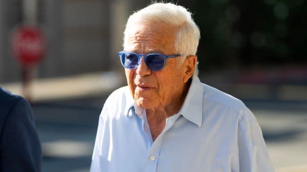 Robert Kraft Issues Ultimatum for 2026 Patriots: 'The Honeymoon Period is Over'