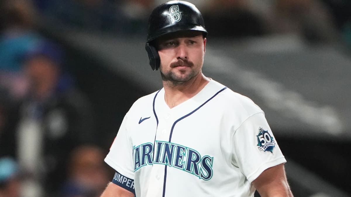 Cal Raleigh Returns to Seattle Mariners Lineup Following Injury Absence