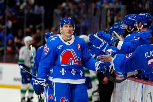 Nathan MacKinnon Becomes First NHL Player to Reach 50 Goals This Season