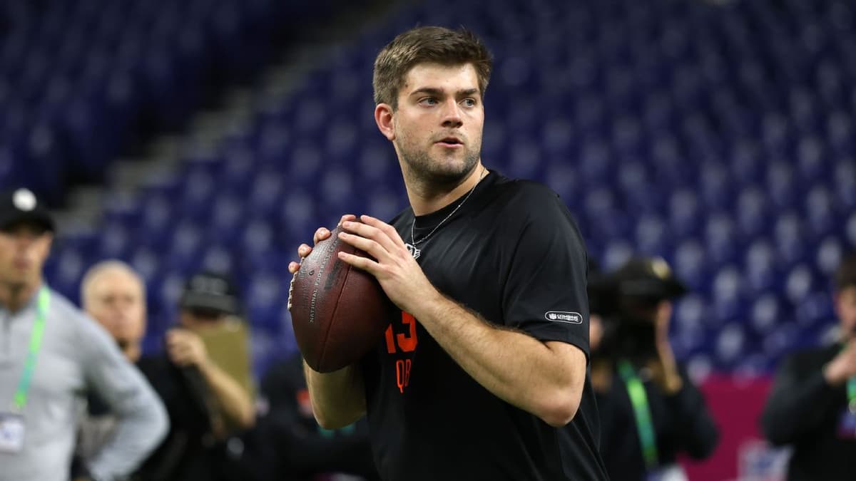 Kansas City Chiefs Select QB Garrett Nussmeier in 7th Round of NFL Draft