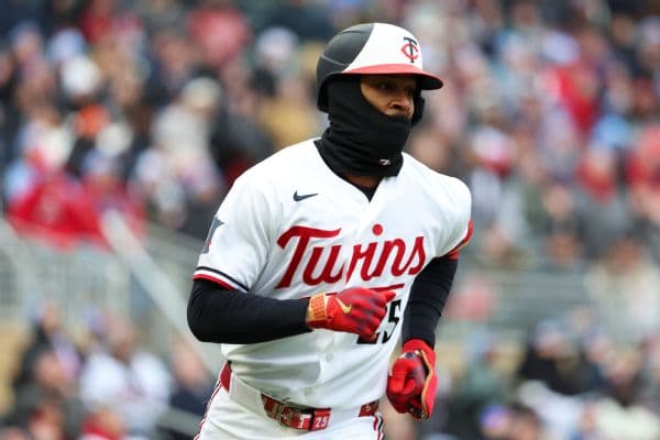Byron Buxton Injury Update: X-Rays Negative Following Forearm Contusion in Twins’ Home Opener