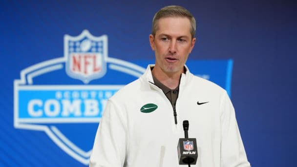 2026 NFL Draft Buzz: New York Jets Weighing David Bailey vs. Arvell Reese at No. 2