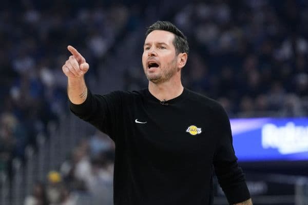 JJ Redick Embraces Los Angeles Lakers' Underdog Status: 'Everybody Wants to Play Us'