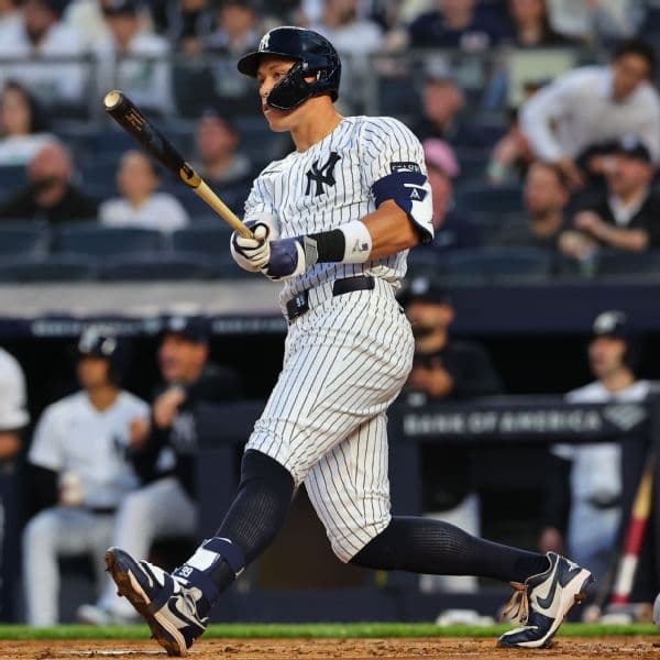 Aaron Judge and Mike Trout Trade Two-Homer Games as Yankees Outlast Angels
