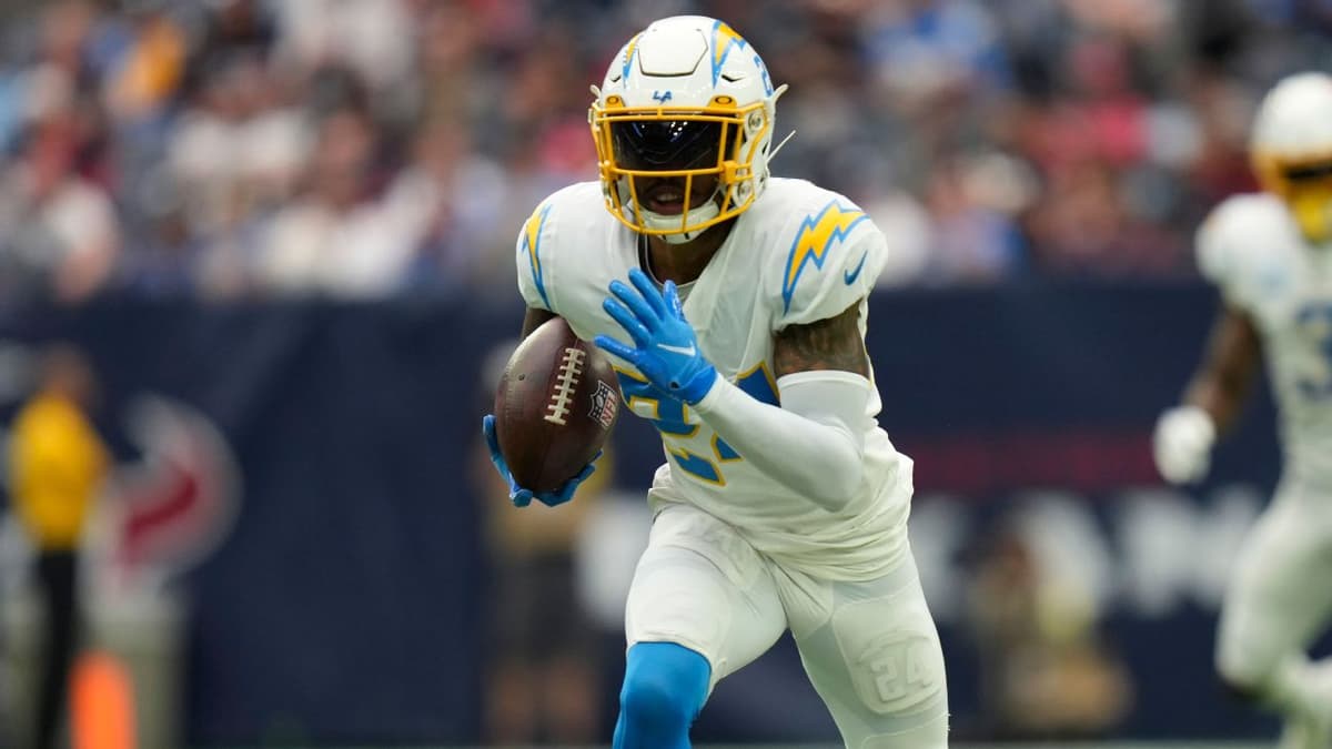 Nasir Adderley Signs With Colts to Officially End NFL Retirement