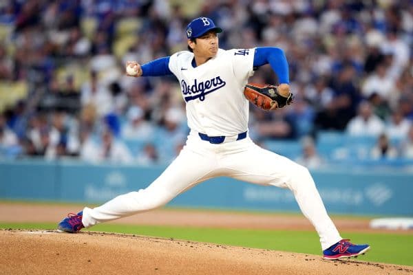 Dodgers Manager Dave Roberts Open to Resting Shohei Ohtani During Pitching Starts
