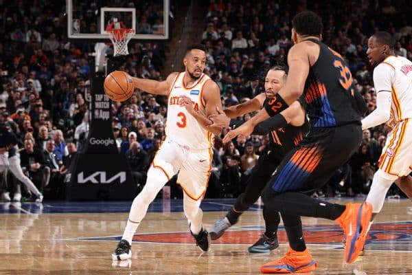 CJ McCollum Leads Late Rally as Hawks Stun Knicks to Tie Series
