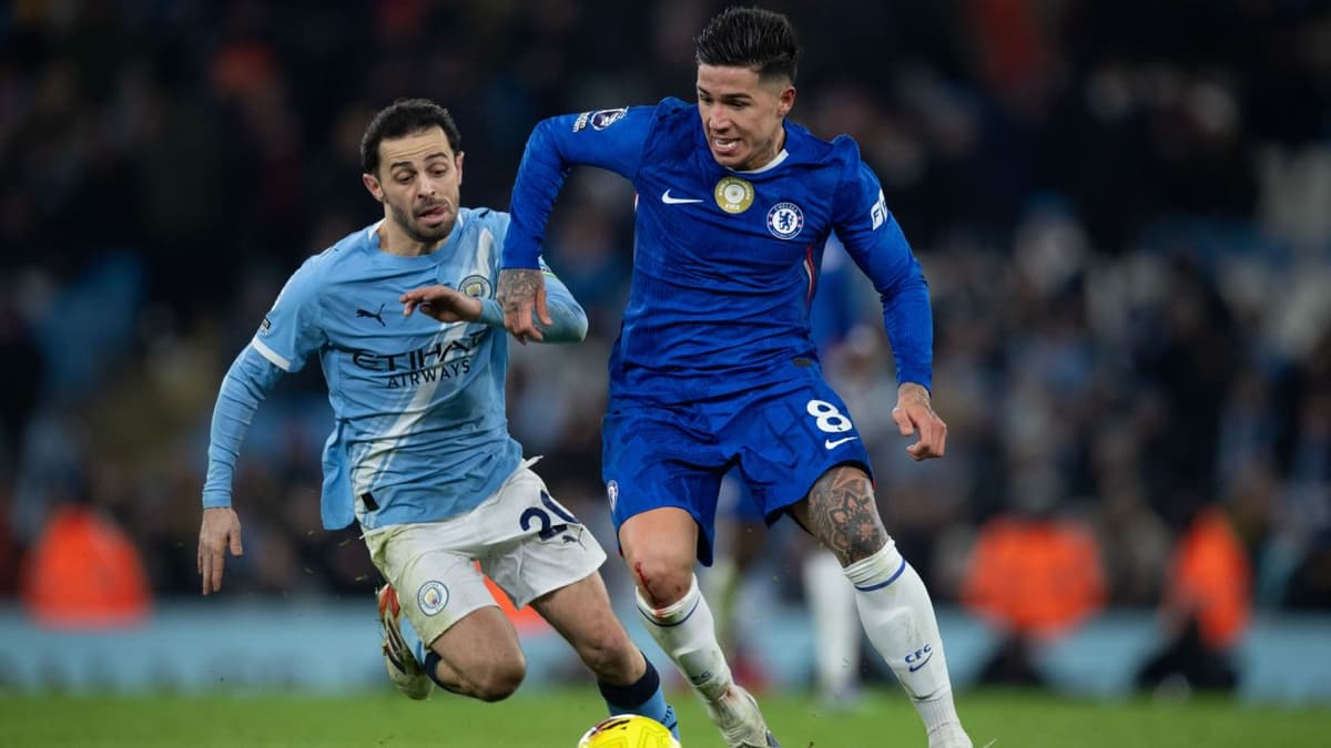 9 Elite Stars Who Could Move: European Summer Transfer Predictions for Salah, Silva, and More