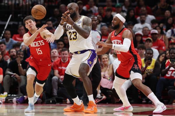 LeBron James Takes Responsibility Following Lakers' Blowout Loss to Rockets in Game 4