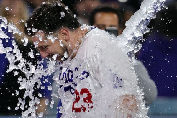 Kyle Tucker Records First Walk-Off Hit in Dodgers Comeback Win Over Marlins