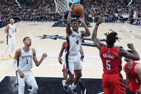 San Antonio Spurs Advance to Western Conference Semifinals After Dominant Game 5 Win Over Blazers