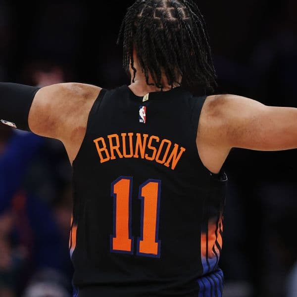 Jalen Brunson Leads New York Knicks to Dominant Game 5 Victory Over Hawks