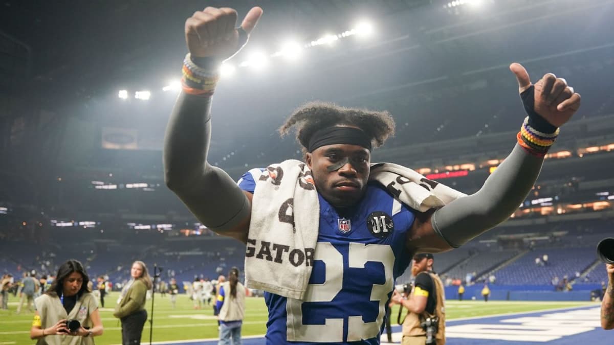 Indianapolis Colts Release Veteran Defensive Backs Kenny Moore II and Nasir Adderley