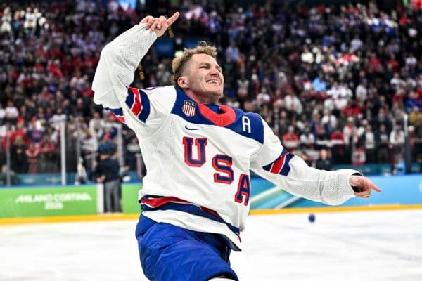 Matthew Tkachuk Aims for History: Florida Panthers Star Eyes Triple Gold Club at Worlds